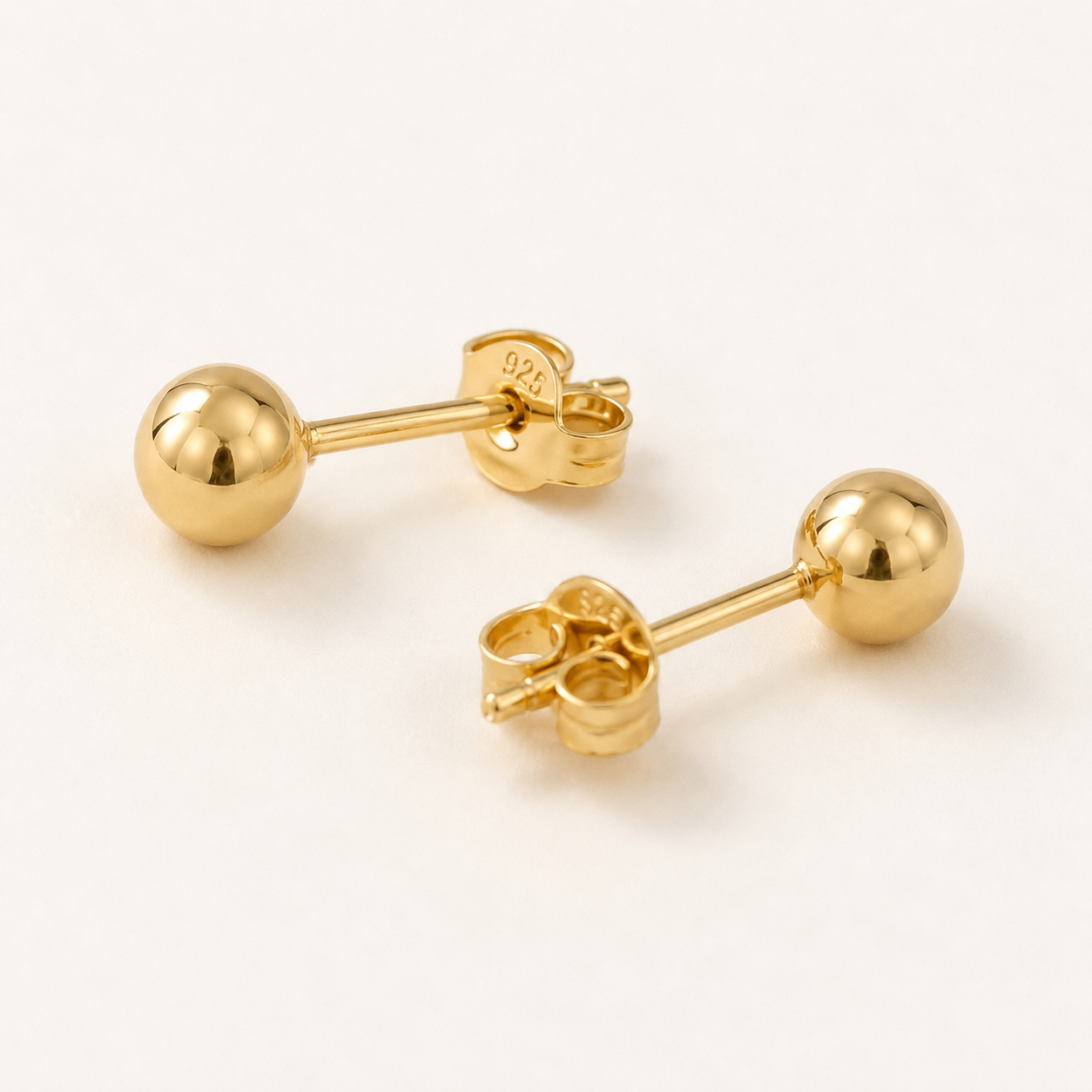 Essential Stud