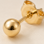 Essential Stud